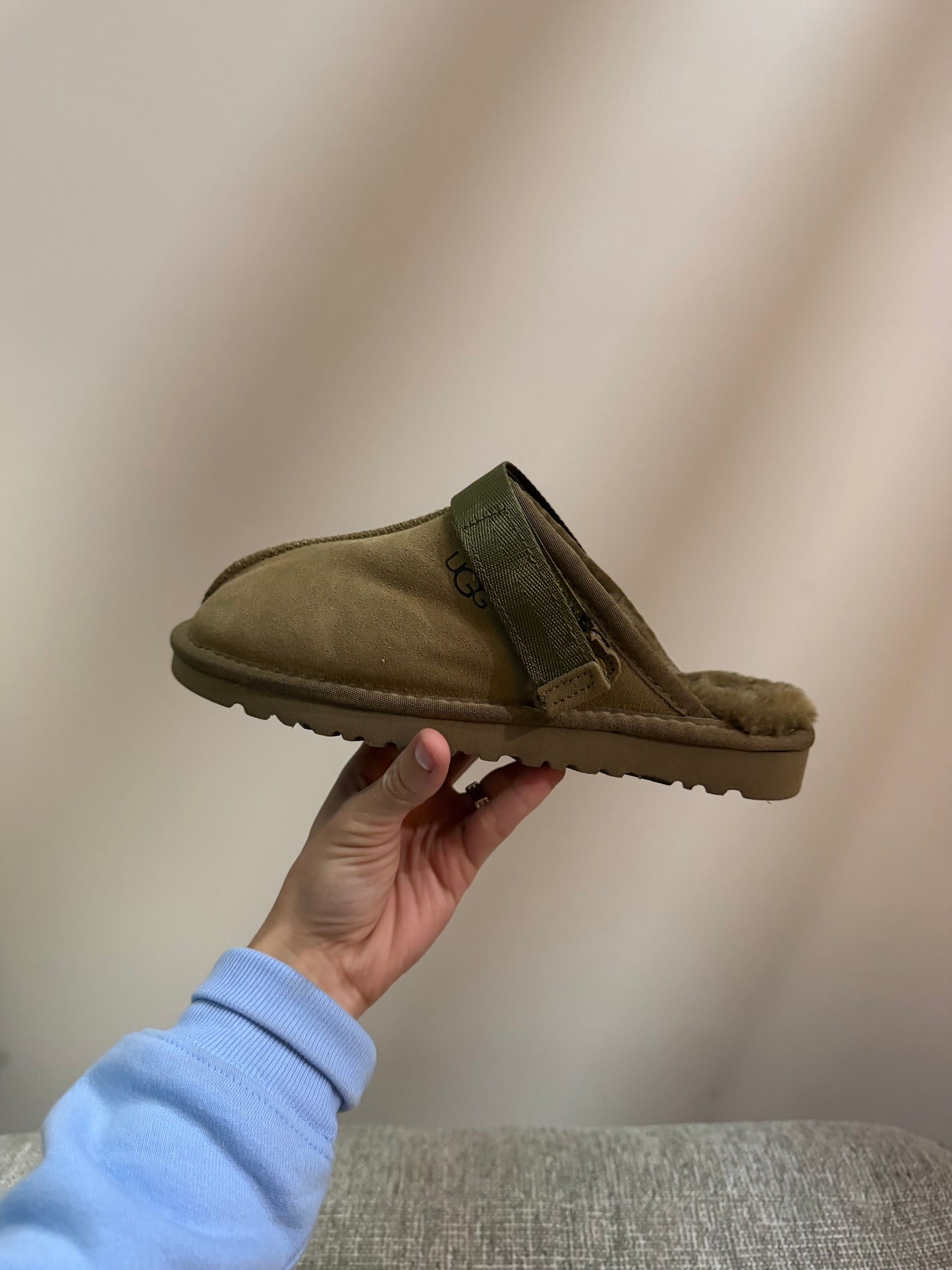SLIPPERS SIZE 7/38