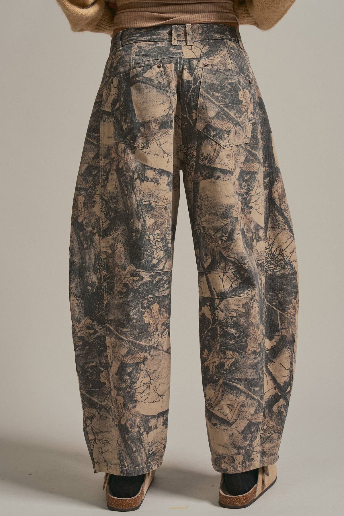 Camo Print Cotton Balloon Pants