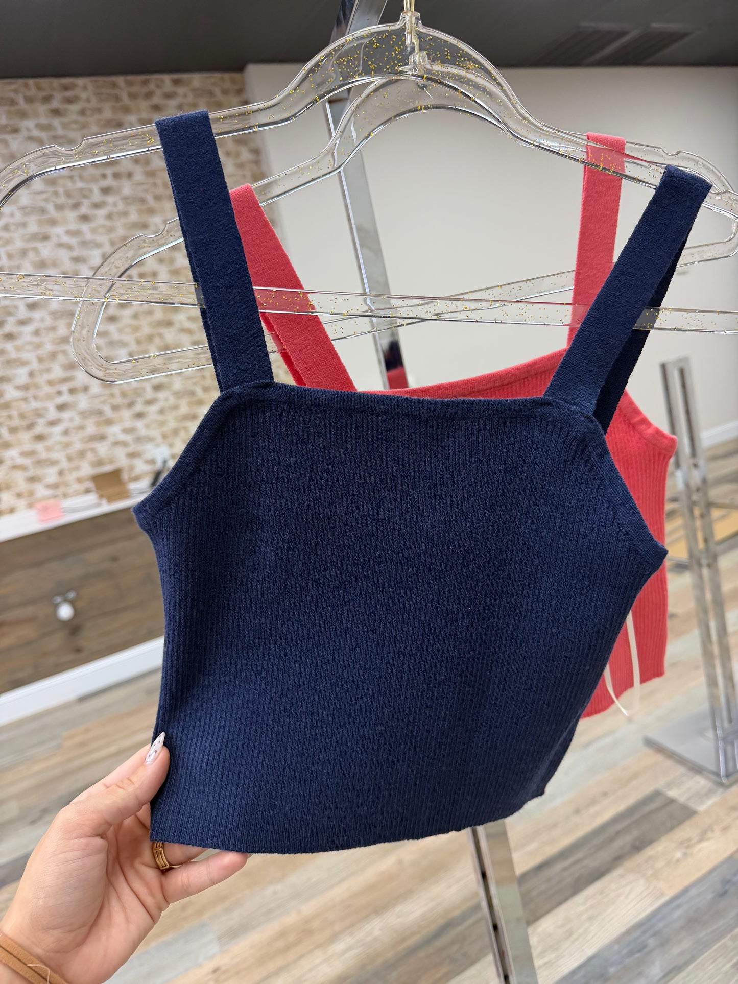 Ribbed Cropped Tank Top