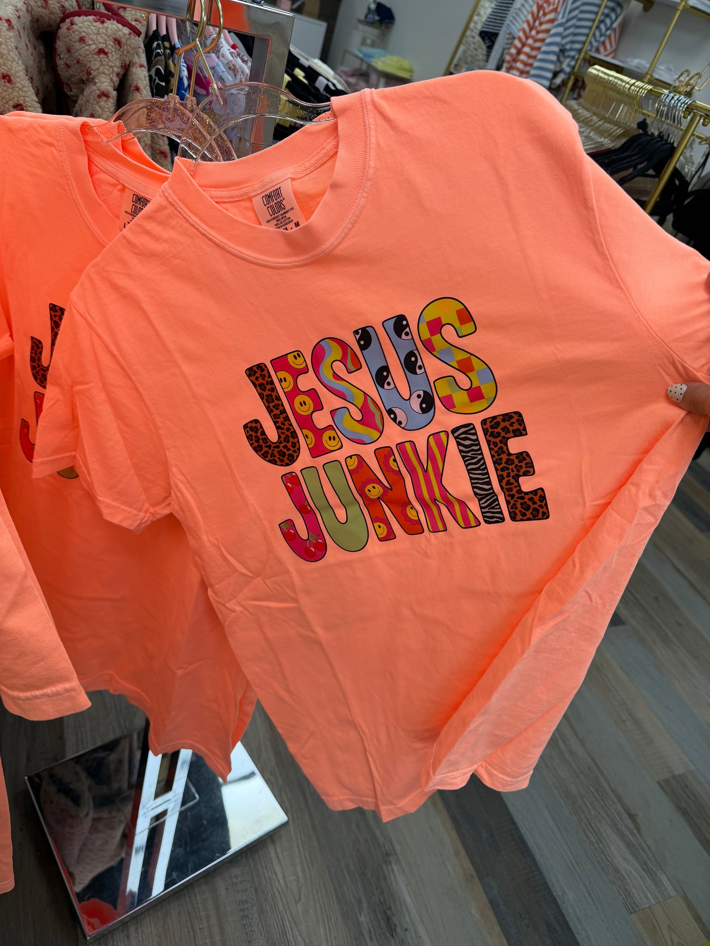 JESUS JUNKIE COMFORT COLOR TEE