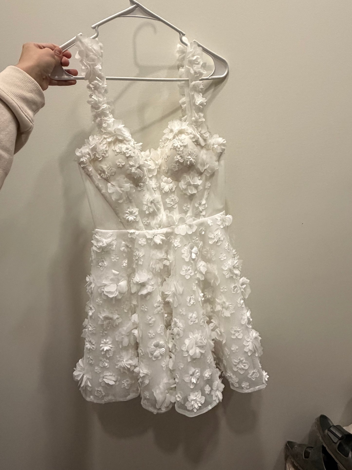 ROSIE ETIENNE SIZE 4 DRESS (UK 8)