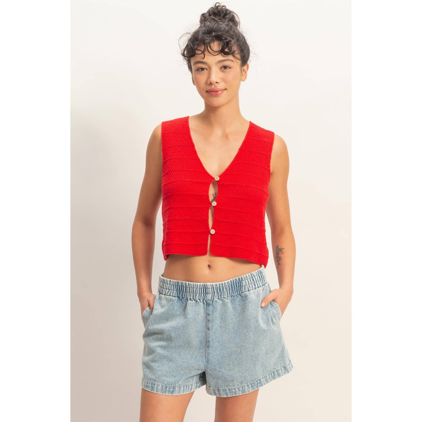 V-Neck Textured Sleeveless Knit Vest